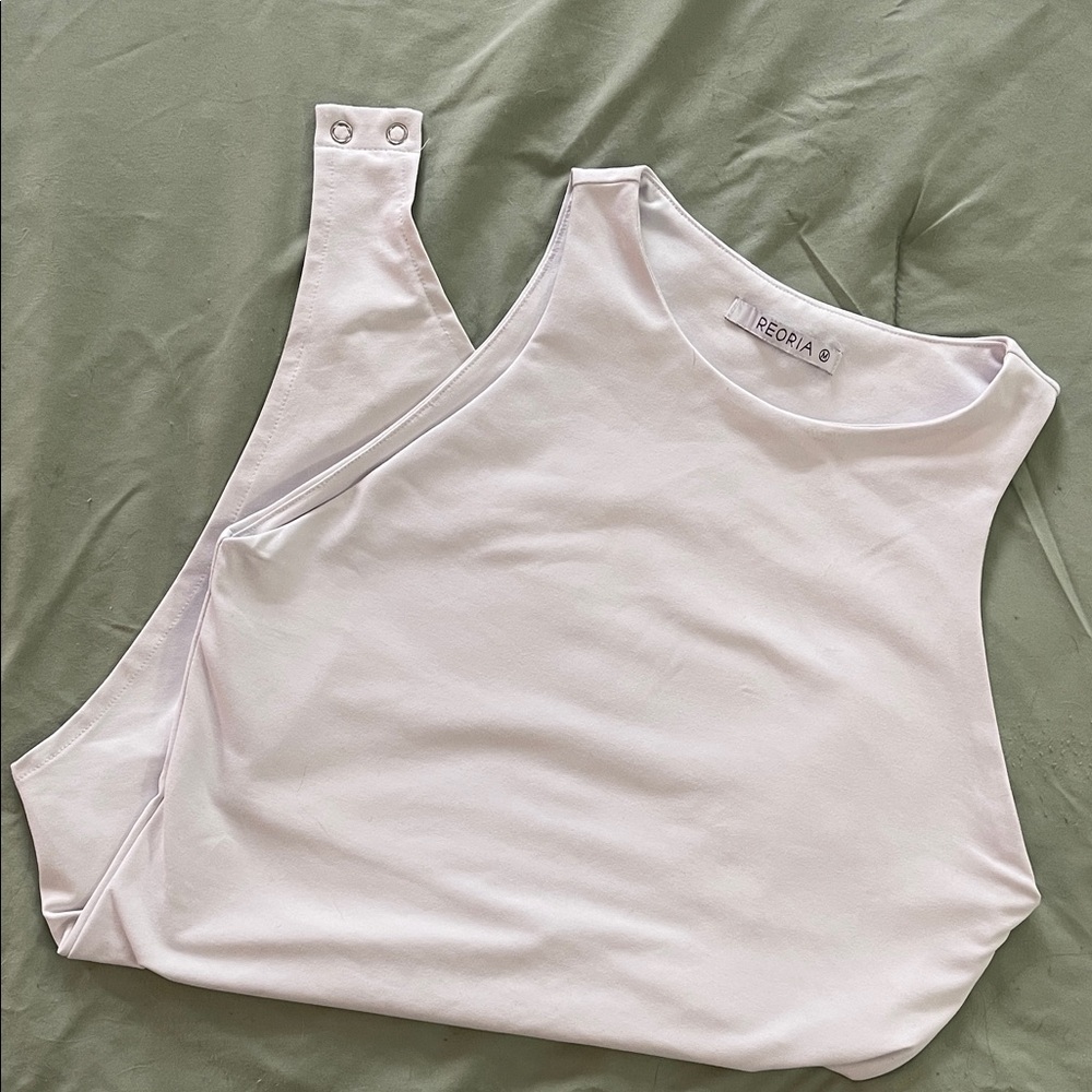 ReoRia White Sleeveless Bodysuit